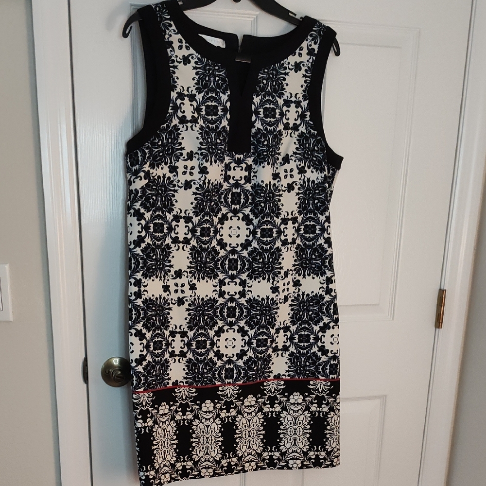 London Times Black and White Floral Mini Dress